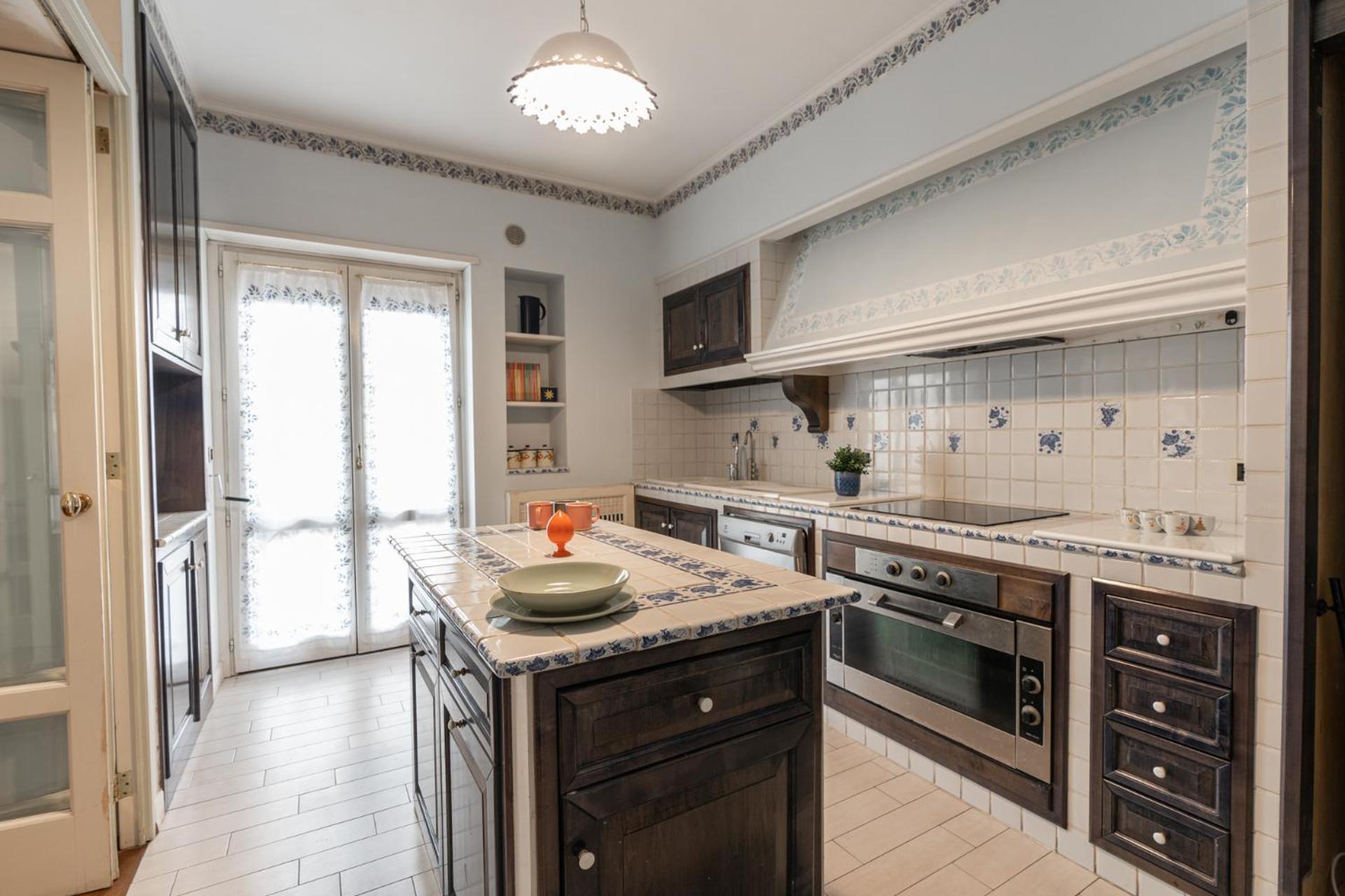 B&B Frida Suite Home Trani Esterno foto